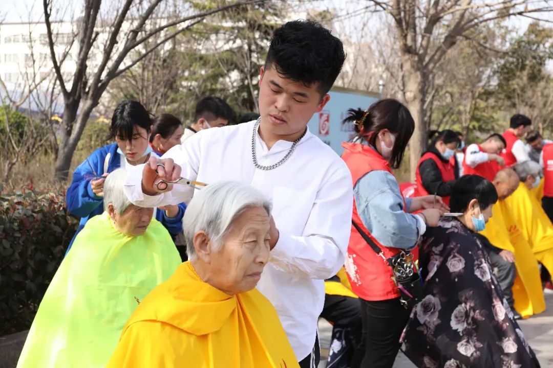 五四青年節(jié) | “恰同學少年，風華正茂。”